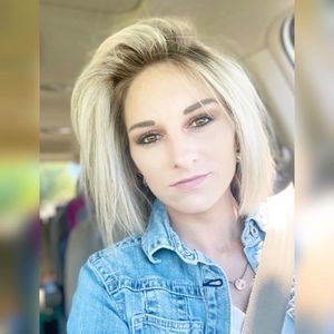 Meet your Posher, Melanie